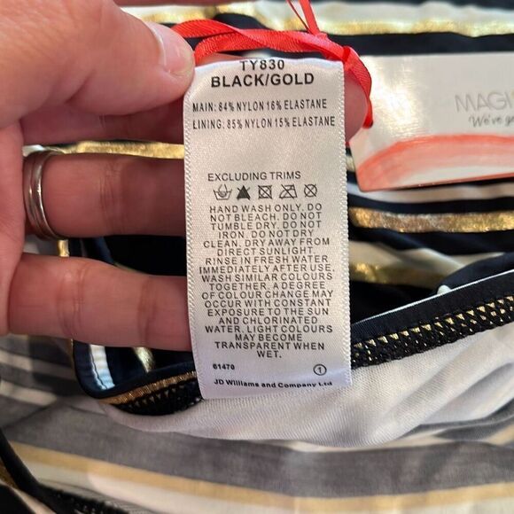 NWT Magisculpt Tankini Top Black Gold Stripe Non Wired Size 18 - Picture 7 of 7